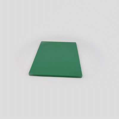 Chef 101 Green Plastic Cutting Board - 20" x 15" - 10 count box