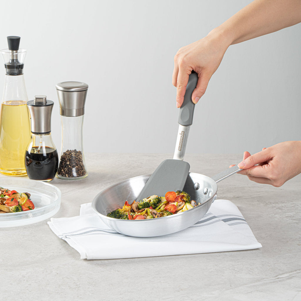 Met Lux Aluminum 8" Fry Pan - 6 count box