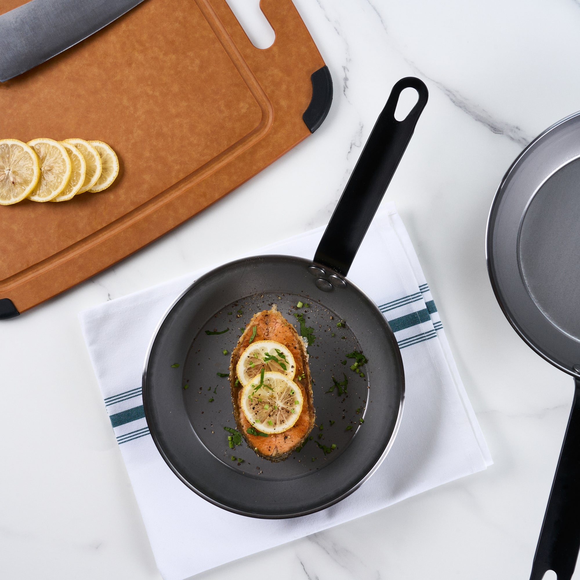 Met Lux Carbon Steel 8" Fry Pan - 6 count box