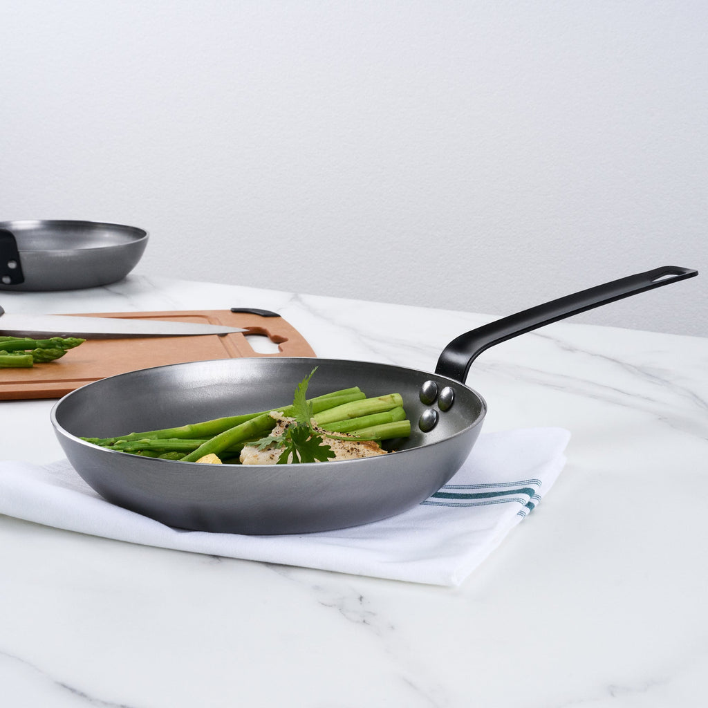 Met Lux Carbon Steel 16" Fry Pan - 6 count box