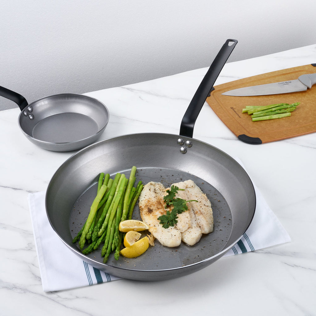 Met Lux Carbon Steel 16" Fry Pan - 6 count box