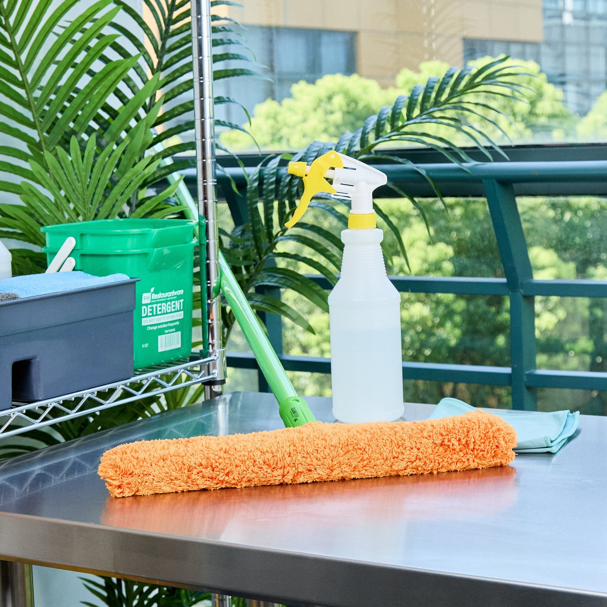 Clean Tek Professional Orange Microfiber Window Strip Washer Sleeve - with T-Bar Handle - 15" - 1 count box