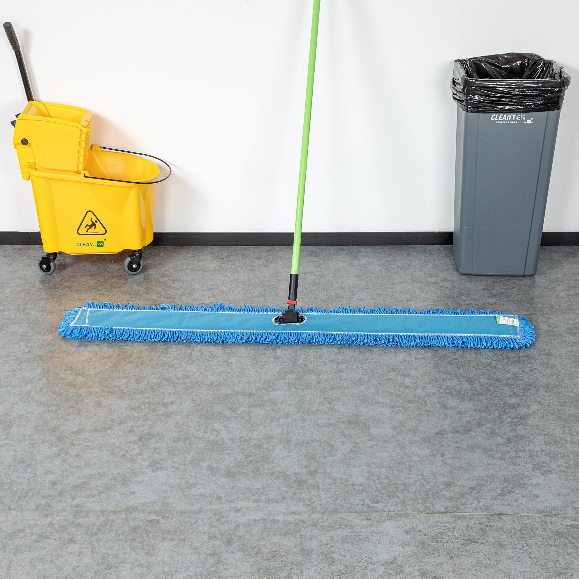 Clean Tek Professional Blue Microfiber Dust / Dry Mop Head - Looped - 60" - 1 count box