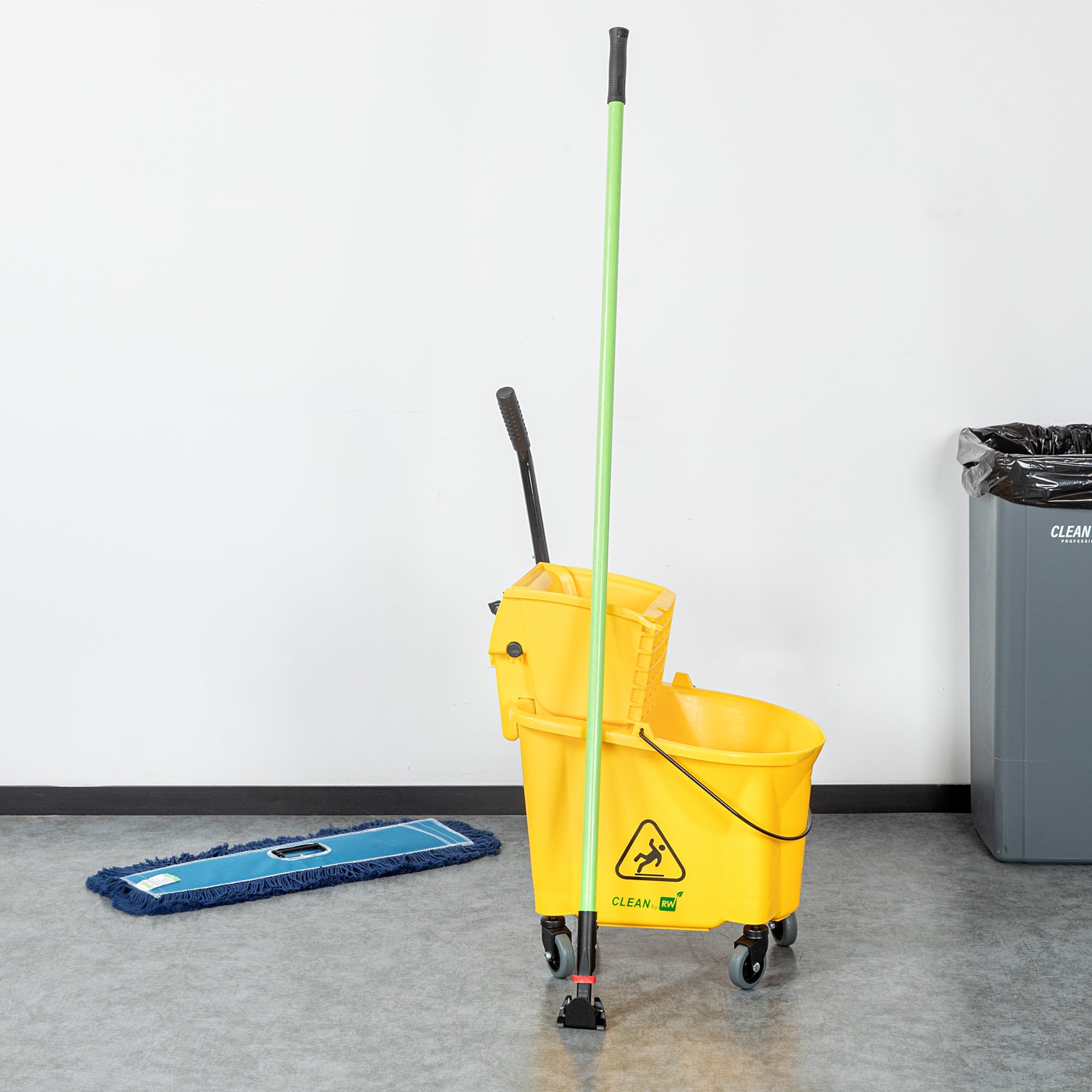 Clean Tek Professional Green Fiberglass Dust Mop Handle - 64" - 1 count box