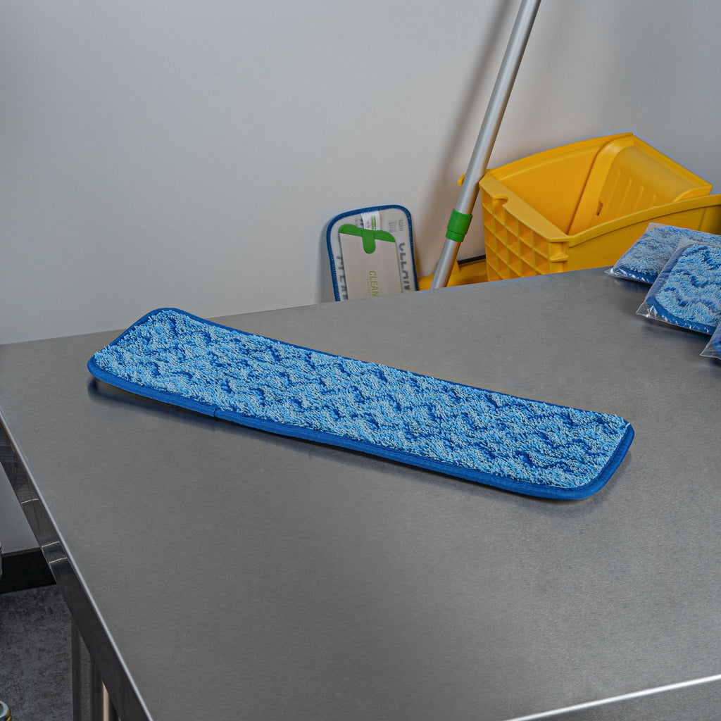 Clean Tek Professional Blue Microfiber Hook and Loop Wet / Dry Mop Pad - Zig Zag - 17 1/2" - 1 count box