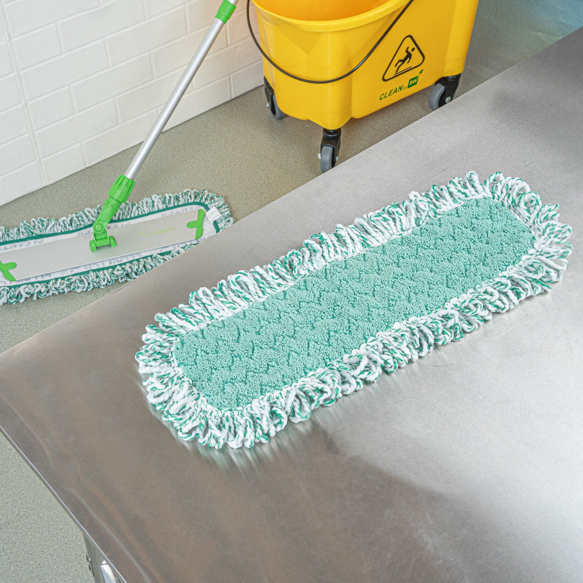 Clean Tek Professional Green Microfiber Fringed Dust Mop Pad - Zig Zag - 22" - 1 count box