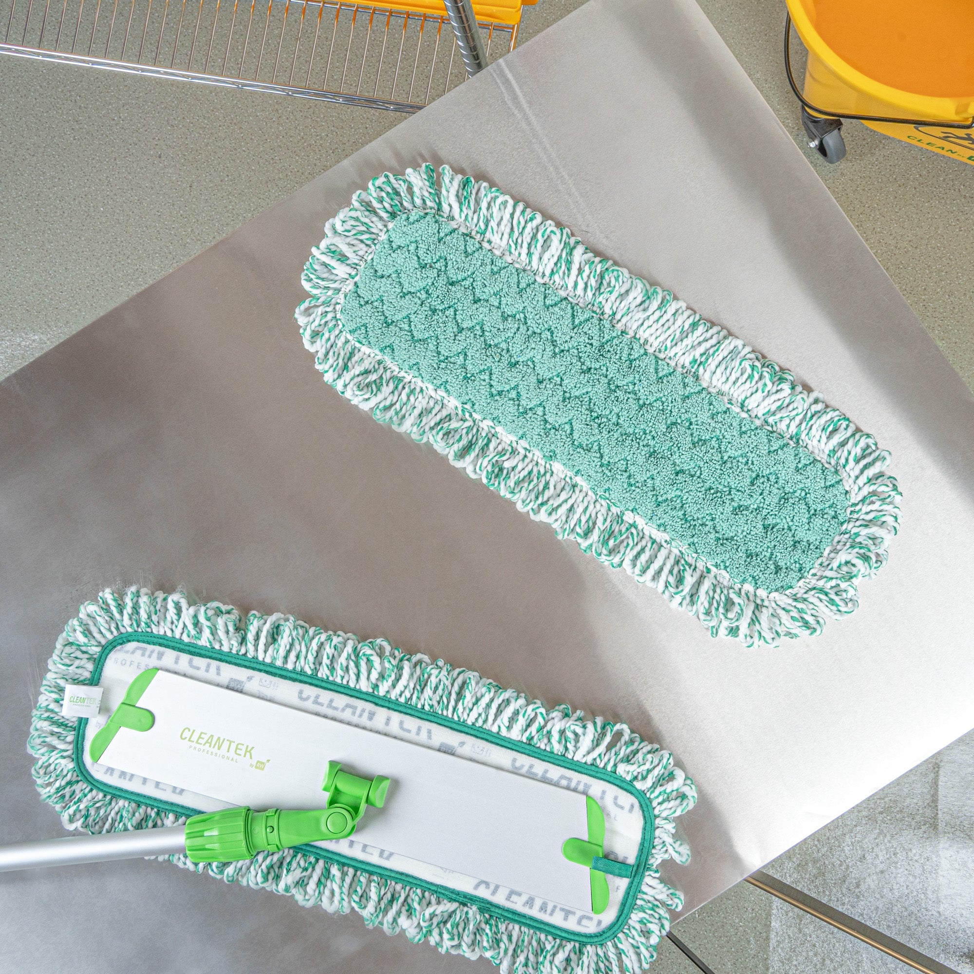 Clean Tek Professional Green Microfiber Fringed Dust Mop Pad - Zig Zag - 22" - 1 count box