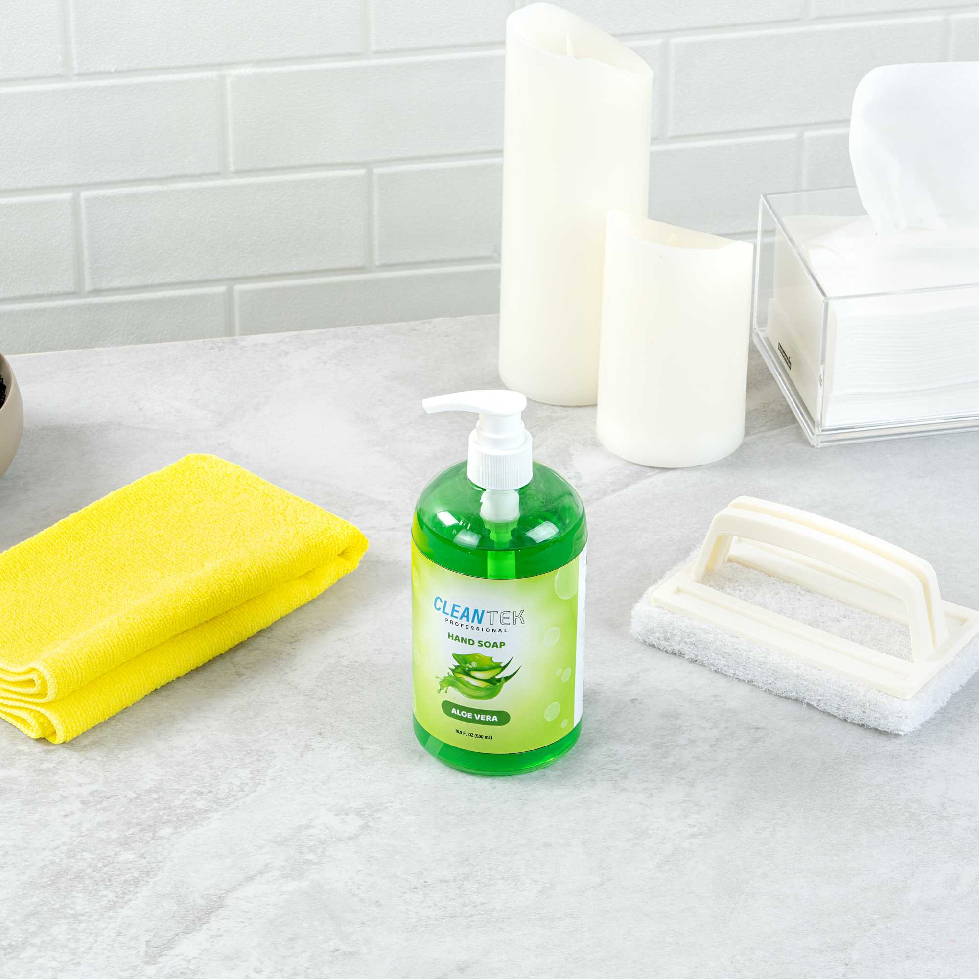 Clean Tek Professional 16.9 fl. oz Liquid Hand Soap - Aloe Vera - 24 count box