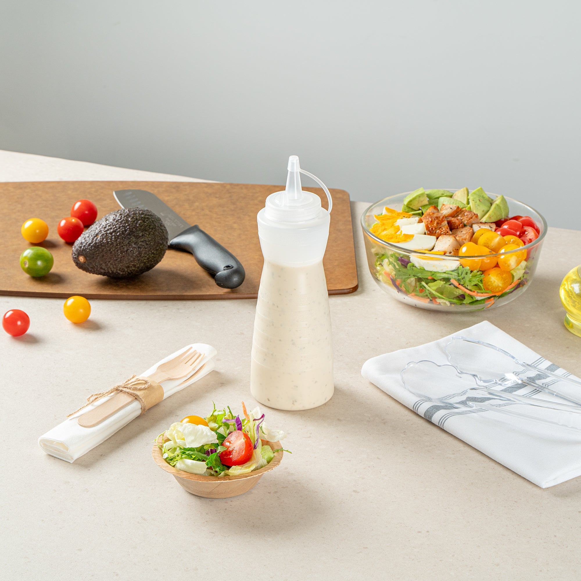Sauce Tek 16 oz Clear Plastic Squeeze Bottle - with Cap - 2 3/4" x 2 3/4" x 7 3/4" - 1 count box