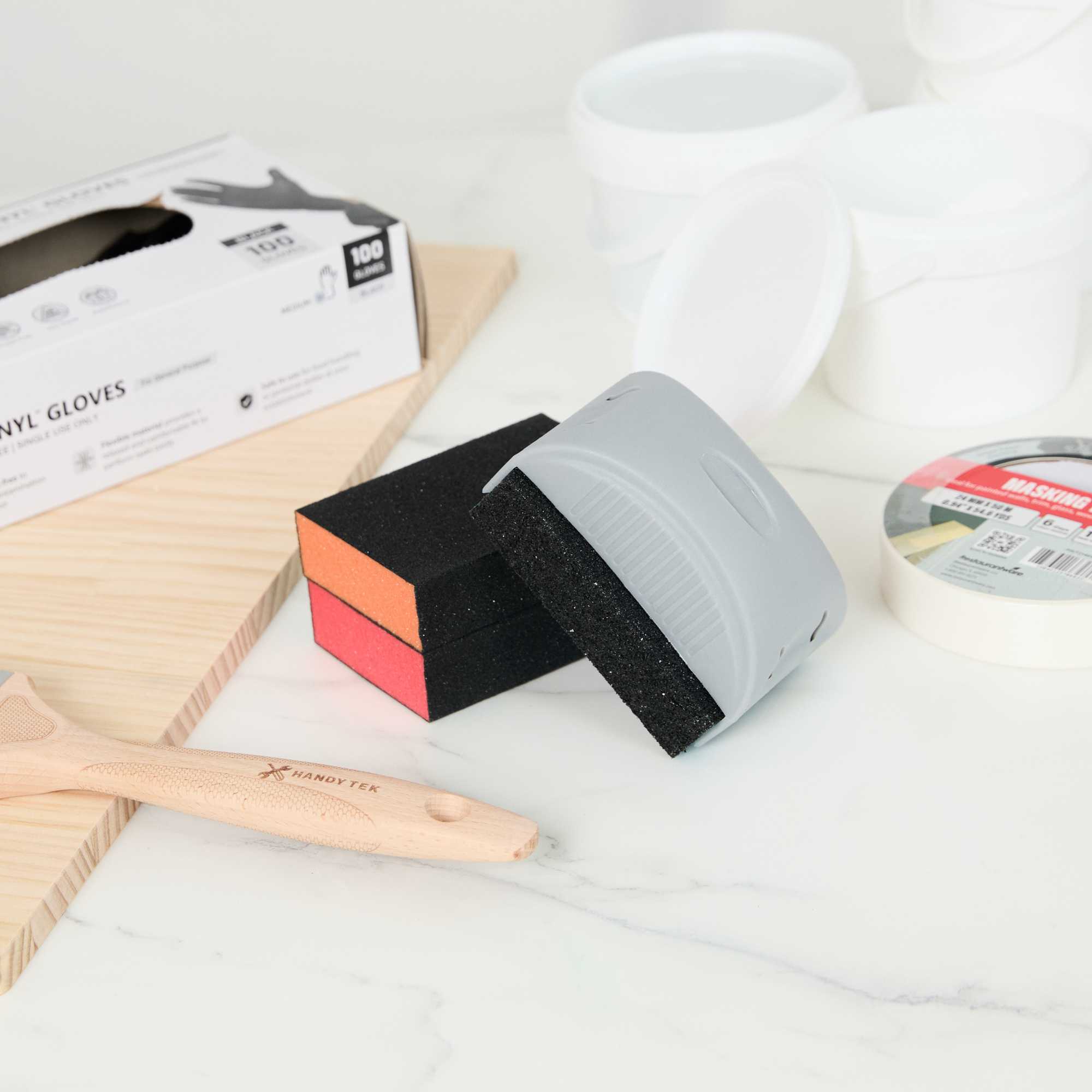 Handy Tek Assorted Grit Sanding Sponge Set - 4-Piece, Flat Edges, with Handle - 4 1/4" x 2 3/4" x 4 1/2" - 1 count box