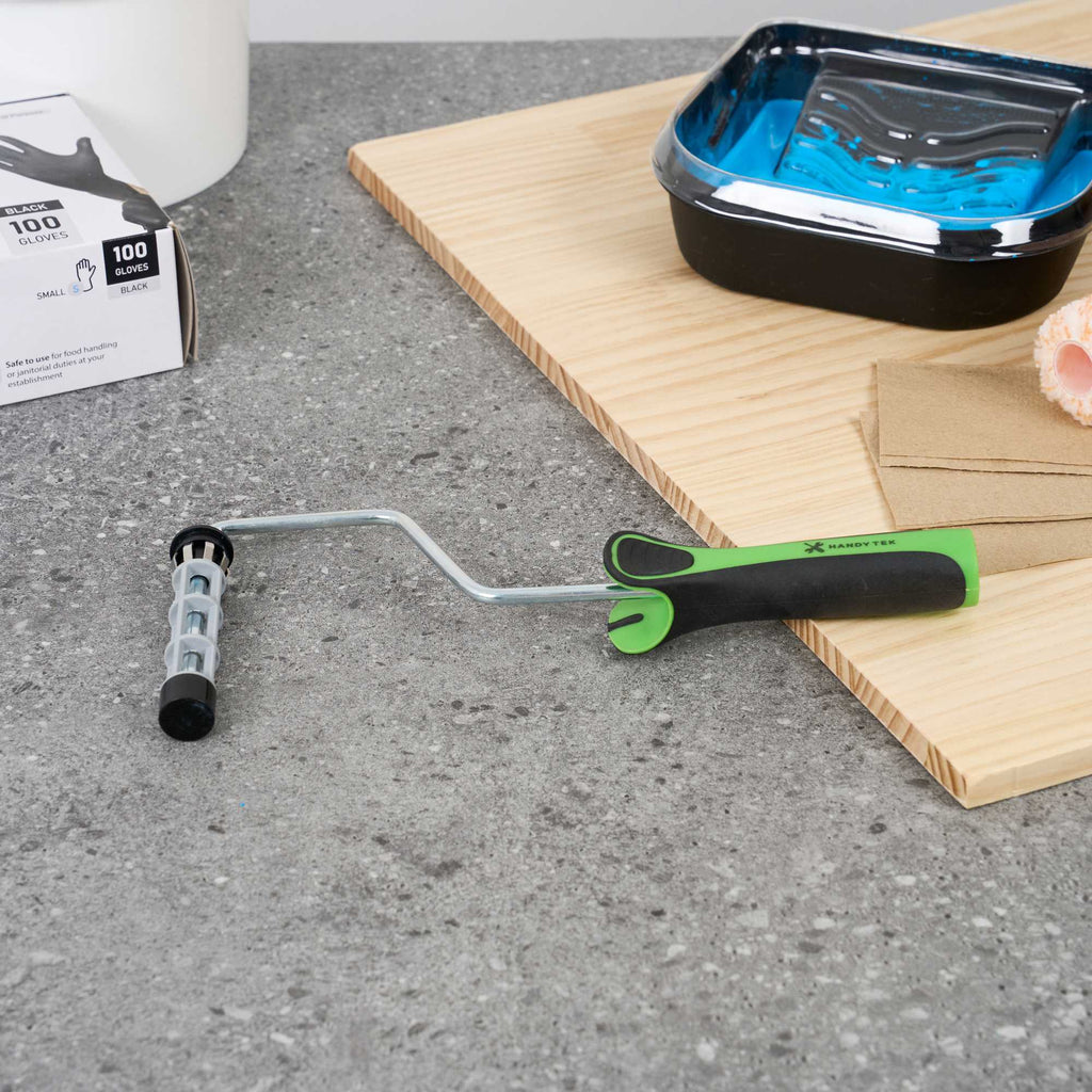 Handy Tek Jumbo Mini Roller Frame - Soft Grip Handle - 4" - 1 count box