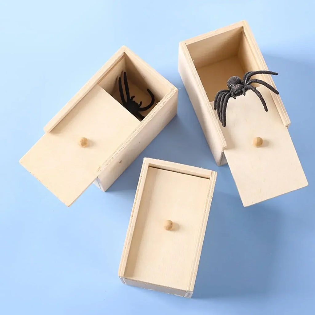 Wooden Surprise Spider Prank Toy | Funny Practical Joke Gift