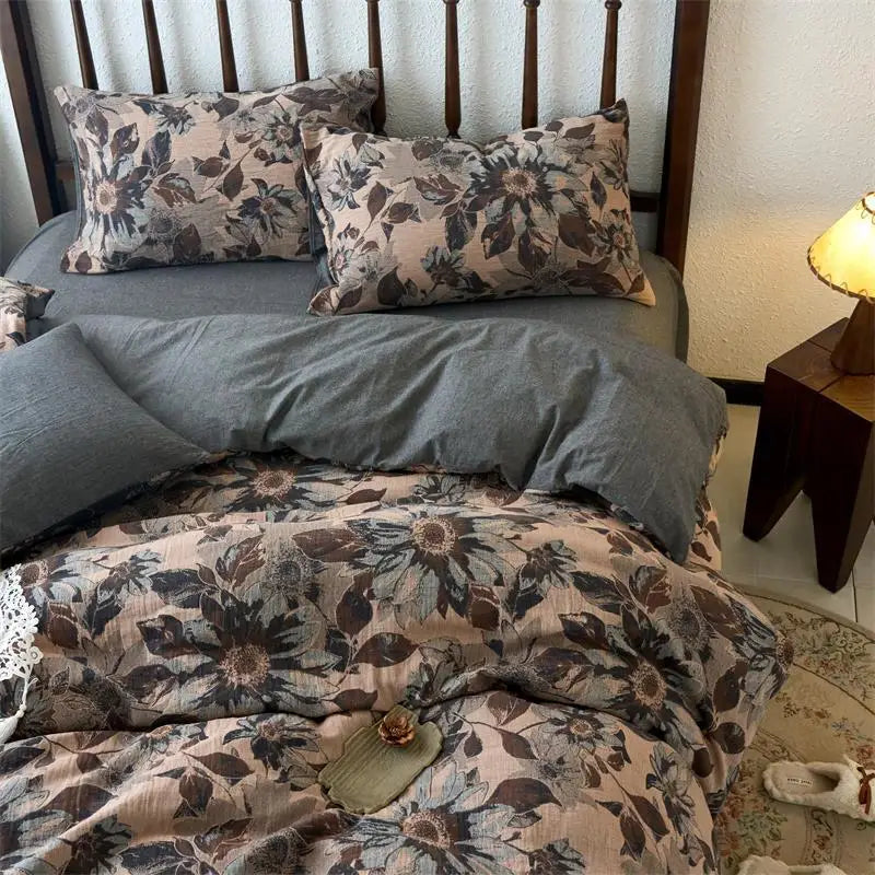 DecorBites™ Cotton Jacquard Bedding Sets Vintage Quilt Set for All Seasons