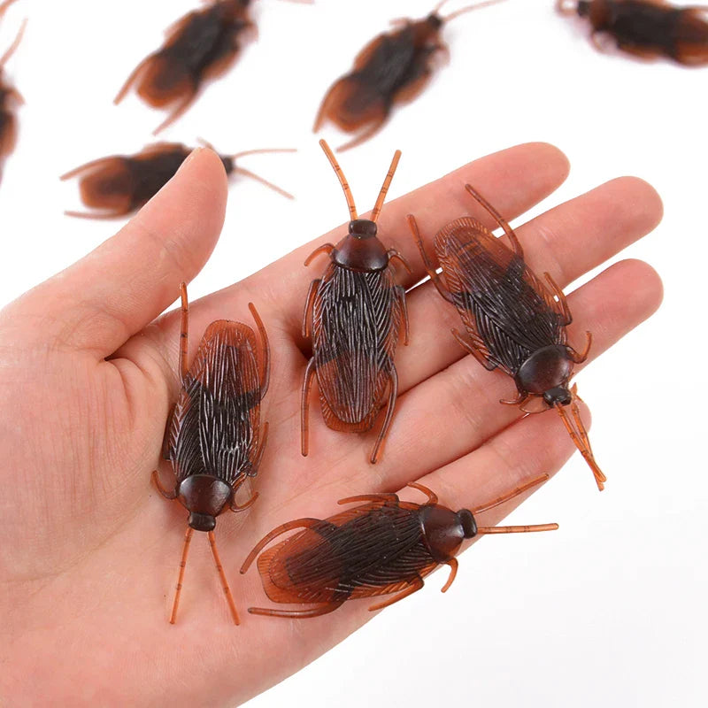 50 Halloween Plastic Cockroaches | Realistic Gag Props for Pranks
