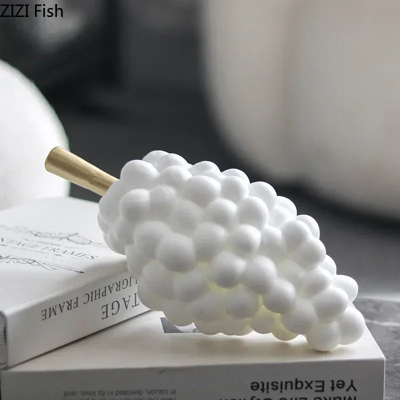 DecorBites™ Grape Skewer Crafts Fruits Statue Desk Ornament