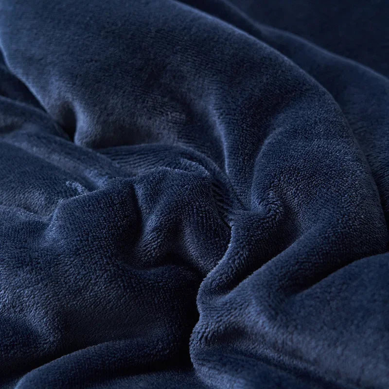 DecorBites™ Double Layer Queen Blanket Super Soft Plush Warm Comfort for Autumn/Winter