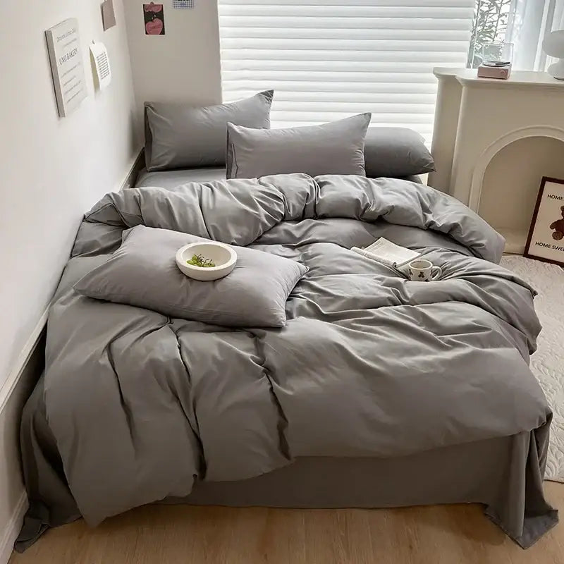 Luxurious gray cotton bedding set – bedroom duvet with pillows