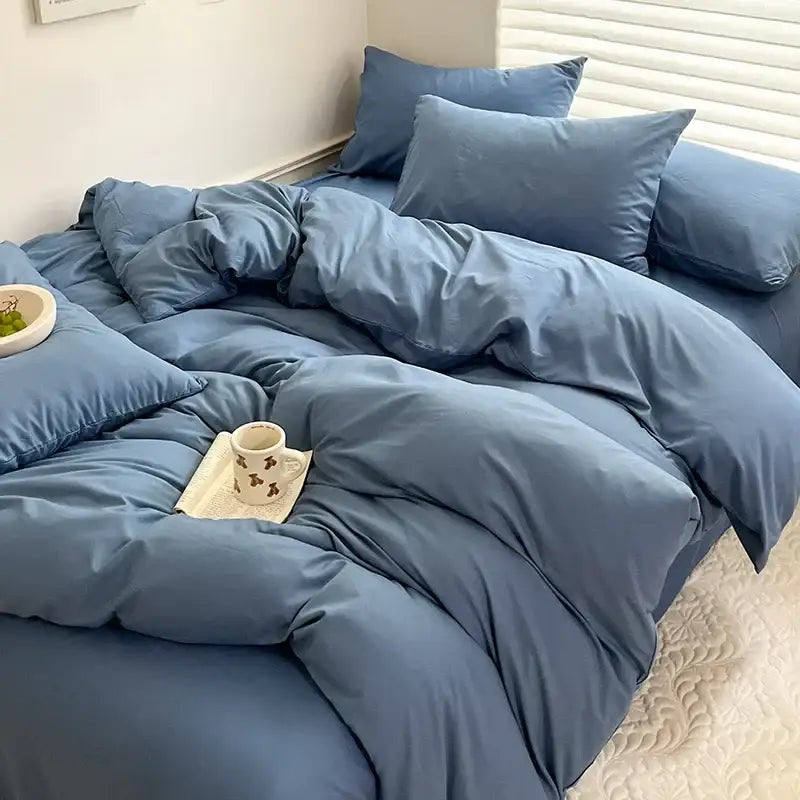Luxurious gray cotton bedding set – bedroom duvet with pillows