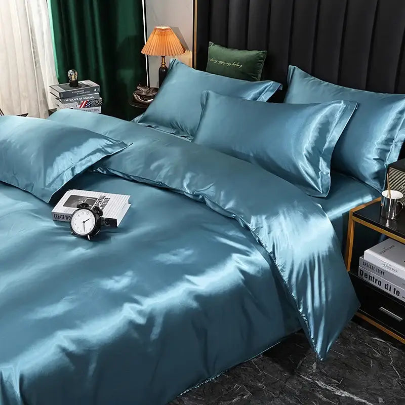 Luxurious emerald green satin duvet cover set bedroom bedding