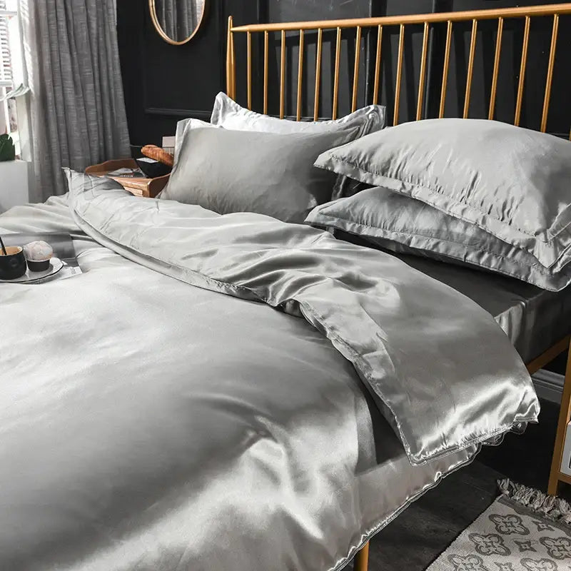 Luxurious teal satin bedding set – bedroom duvet cover and pillowcases