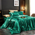 Luxurious emerald green satin duvet cover set bedroom bedding