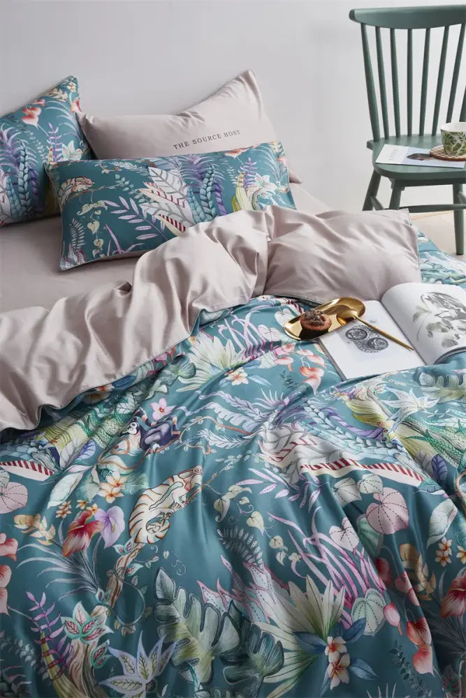 Luxury navy & gold egyptian cotton quilted bedding set bedroom