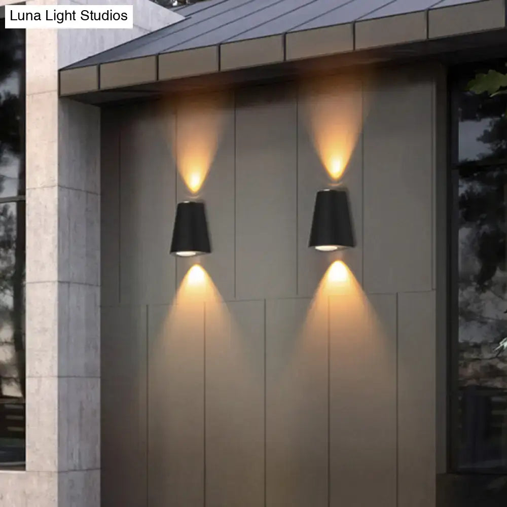 DecorBites™ Modern Trapezoid LED Wall Sconce in Black - Metallic Garden Wall Light
