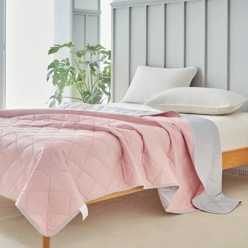 Pink quilted cool summer blanket bedroom cooling comforter